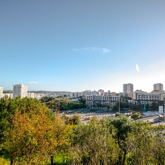 Algés, Linda-a-Velha e Cruz Quebrada-Dafundo