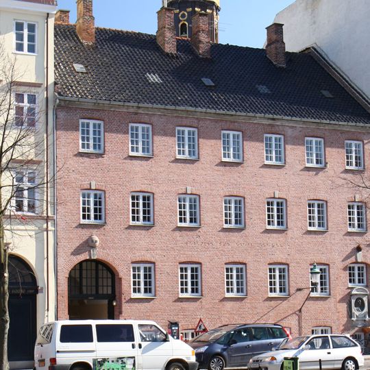 Overgaden Oven Vandet 48