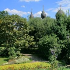 Сад Марфо-Мариинской обители