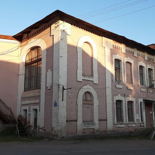 Здание купеческого клуба