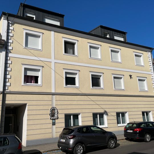 Wohnhaus Linzer Straße 4