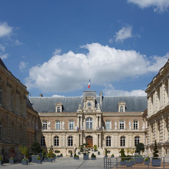 Hôtel de ville d'Amiens