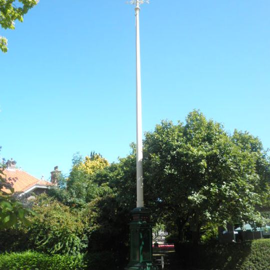 Vlaggenmast in Snouck van Loosenpark