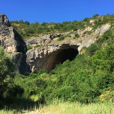 Pešna Cave
