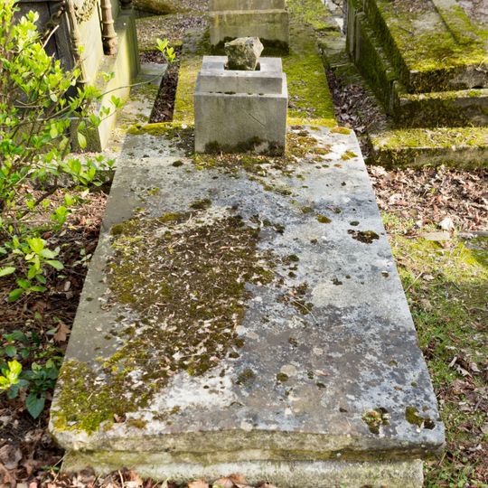 Grave of Chevalier