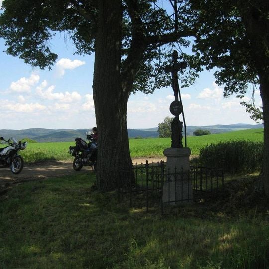 Boží muka u silnice Všechlapy - Divišov