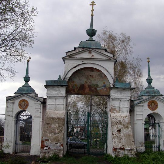 Ограда с воротами