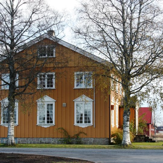 Nannestad prestegård