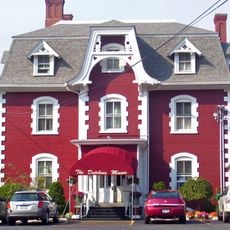 Dutchess Manor