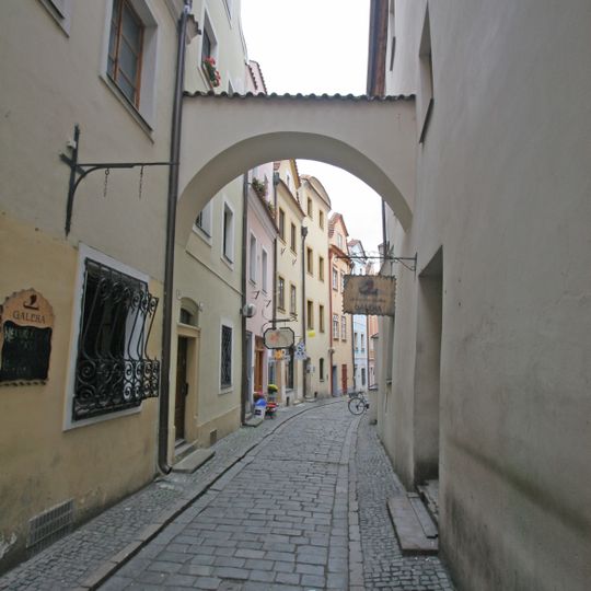 Bartolomějská 84