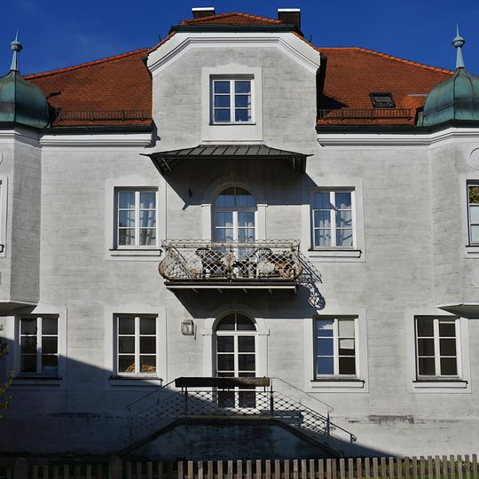 Baudenkmal D-1-77-139-52 in Taufkirchen im Ortsteil Taufkirchen