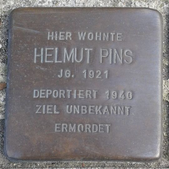 Stolperstein dedicated to Helmut Pins