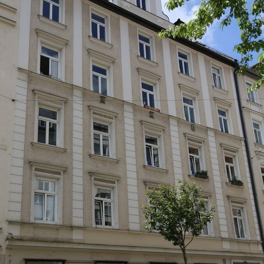 Mietshaus