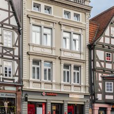 Wohn- und Geschäftshaus