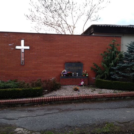 Památník obětem táborů Vojna a Bytíz