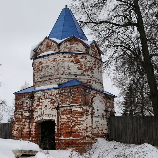 Башни-часовни ограды