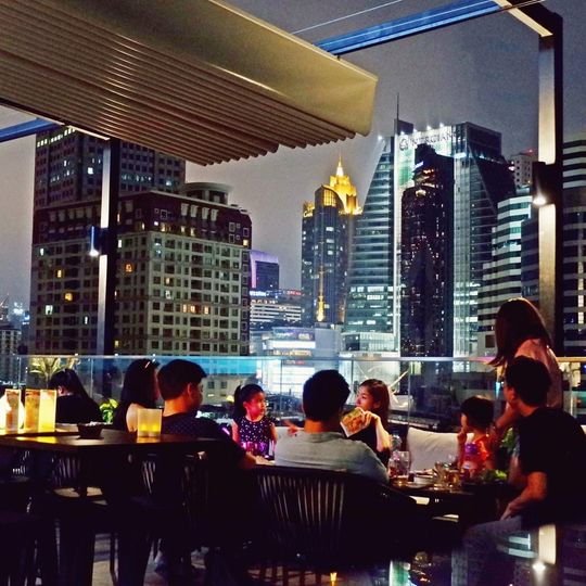 Flashback Rooftop Bar