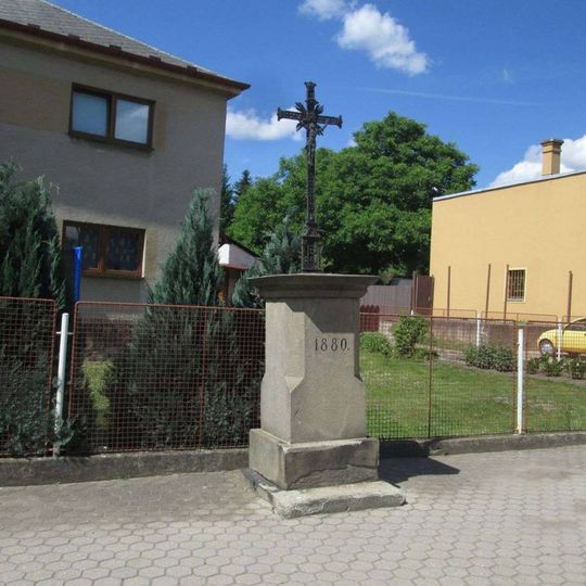 Kříž v Mýtě v Plzeňské ulici