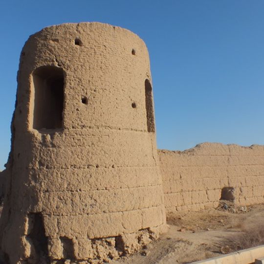 Qomrud Castle