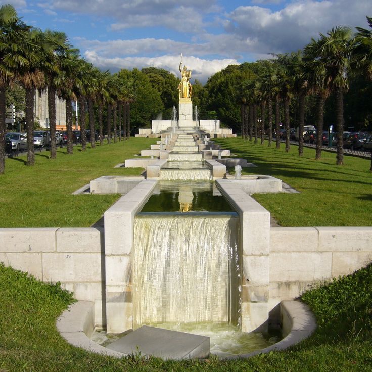 Porte Dorée