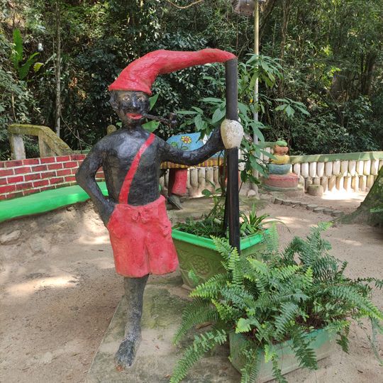 Escultura Naif - O Saci Perere