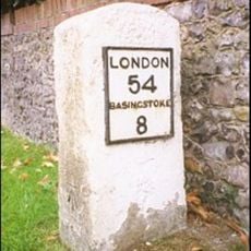 Milestone On B3400 At Ngr 509 495