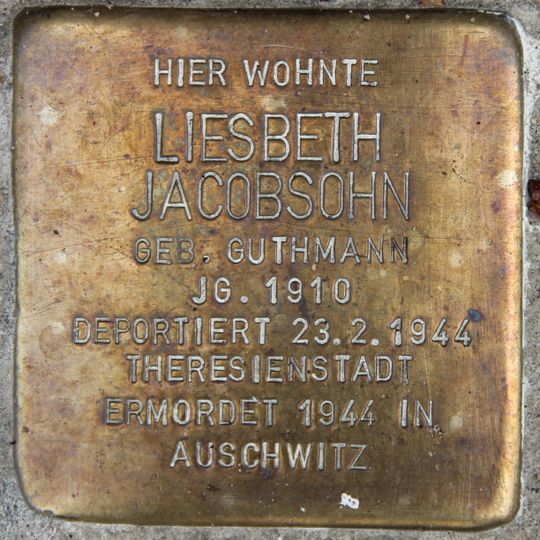 Stolperstein en memoria de Liesbeth Jacobsohn
