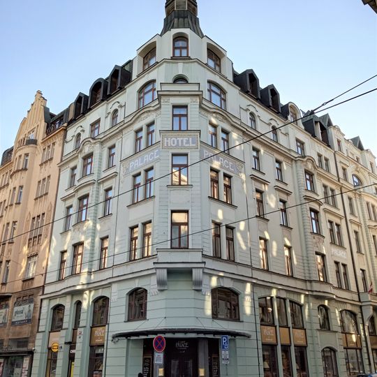 Hotel Palace