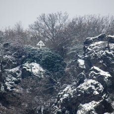 Holzkreuz auf der Schanze