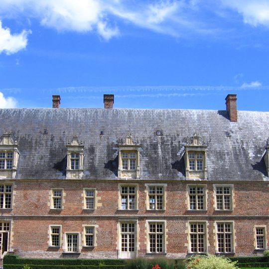 Château de Saint-Amand-en-Puisaye
