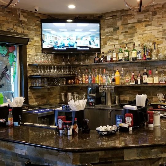 Oceanside Beach Bar & Grill