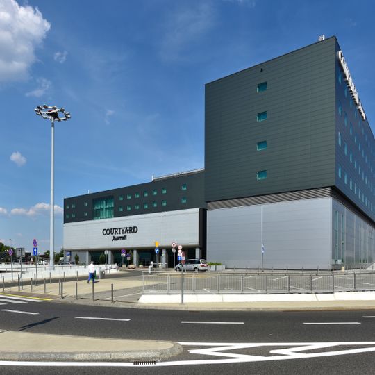 Courtyard by Marriott Warsaw Airport