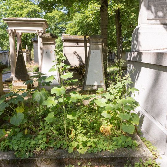 Grave of Osmont