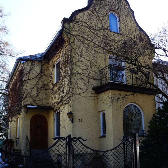 August-Exter-Straße 30