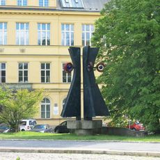 Plastika Tanečnice na Horním náměstí v Jablonci nad Nisou