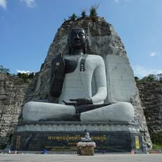 Wat Khao Tham Thiam