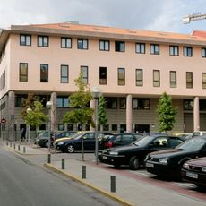 Ramon Vinyes i Cluet Library