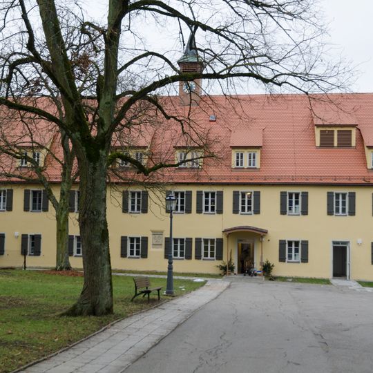 Sankt Leonharder Straße 32, Siechenhaus