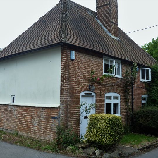 Tulip Cottage And Lilac Cottage
