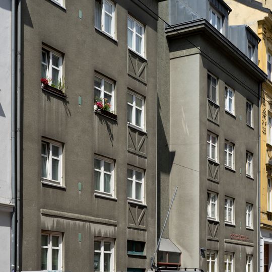 Gemeindebau Kellinggasse 13