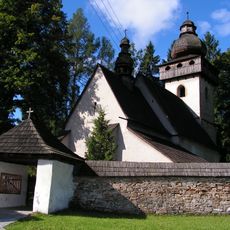 Kostol Očisťovania P. Márie, múr hradbový