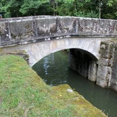 Bogenbrücke der Schleuse 37