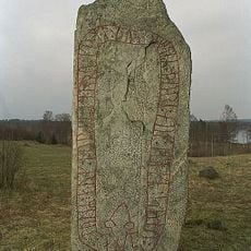 Västergötlands runinskrifter 169