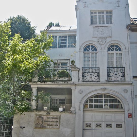 Eigen huis en atelier van schilder Oleffe