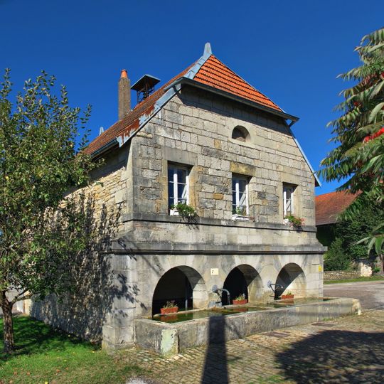 Mairie-lavoir de Mérey-Vieilley