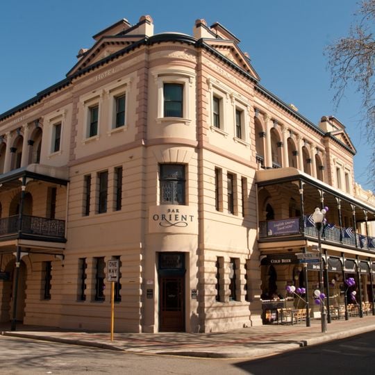 Orient Hotel