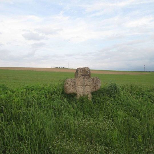 Smírčí kříž severně od Krsů