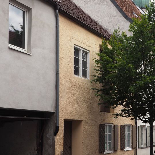 Ballenhausstraße 4
