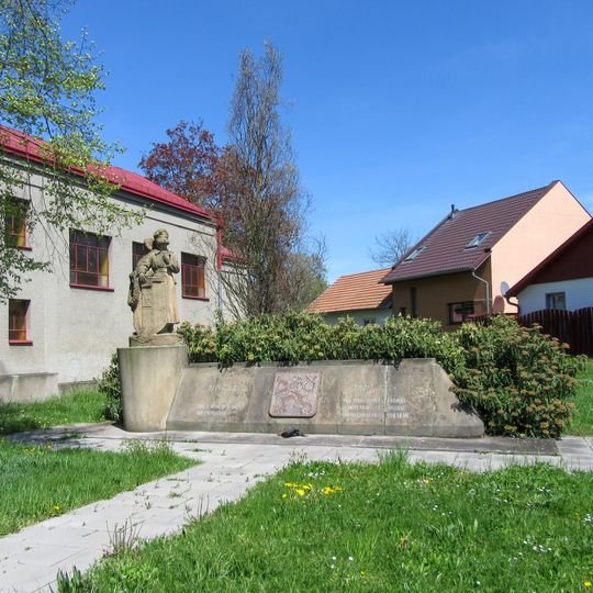 Pomník padlým v Olomouci na ulici Jablonského