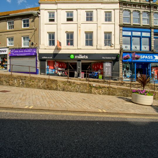 1 and 2, Market Jew Street